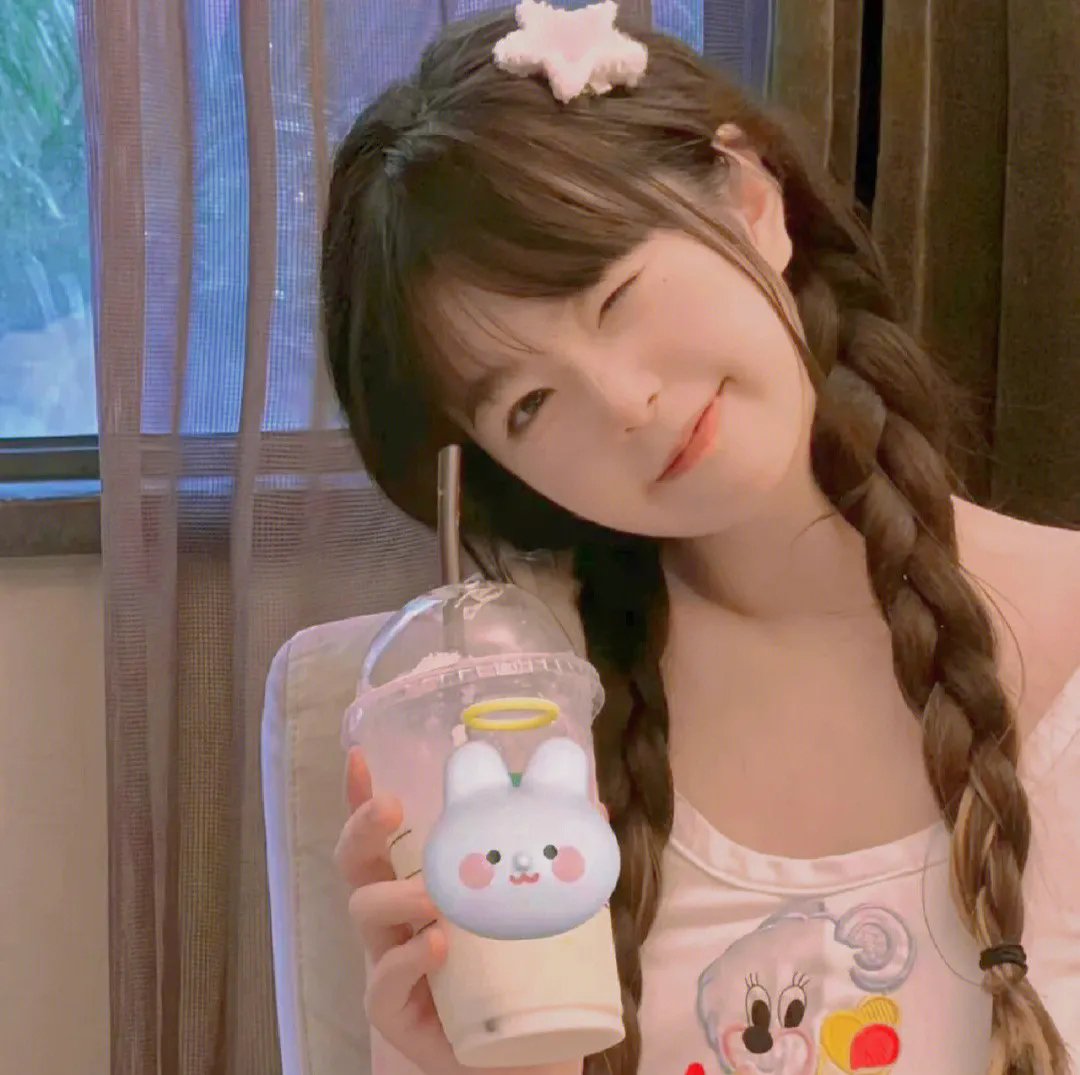 如果这6名配角共同生活的话